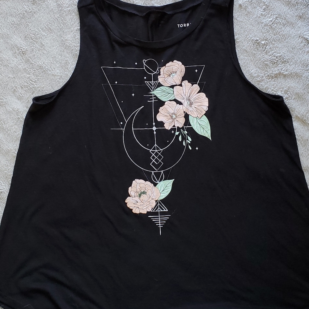 Black tank with simple design